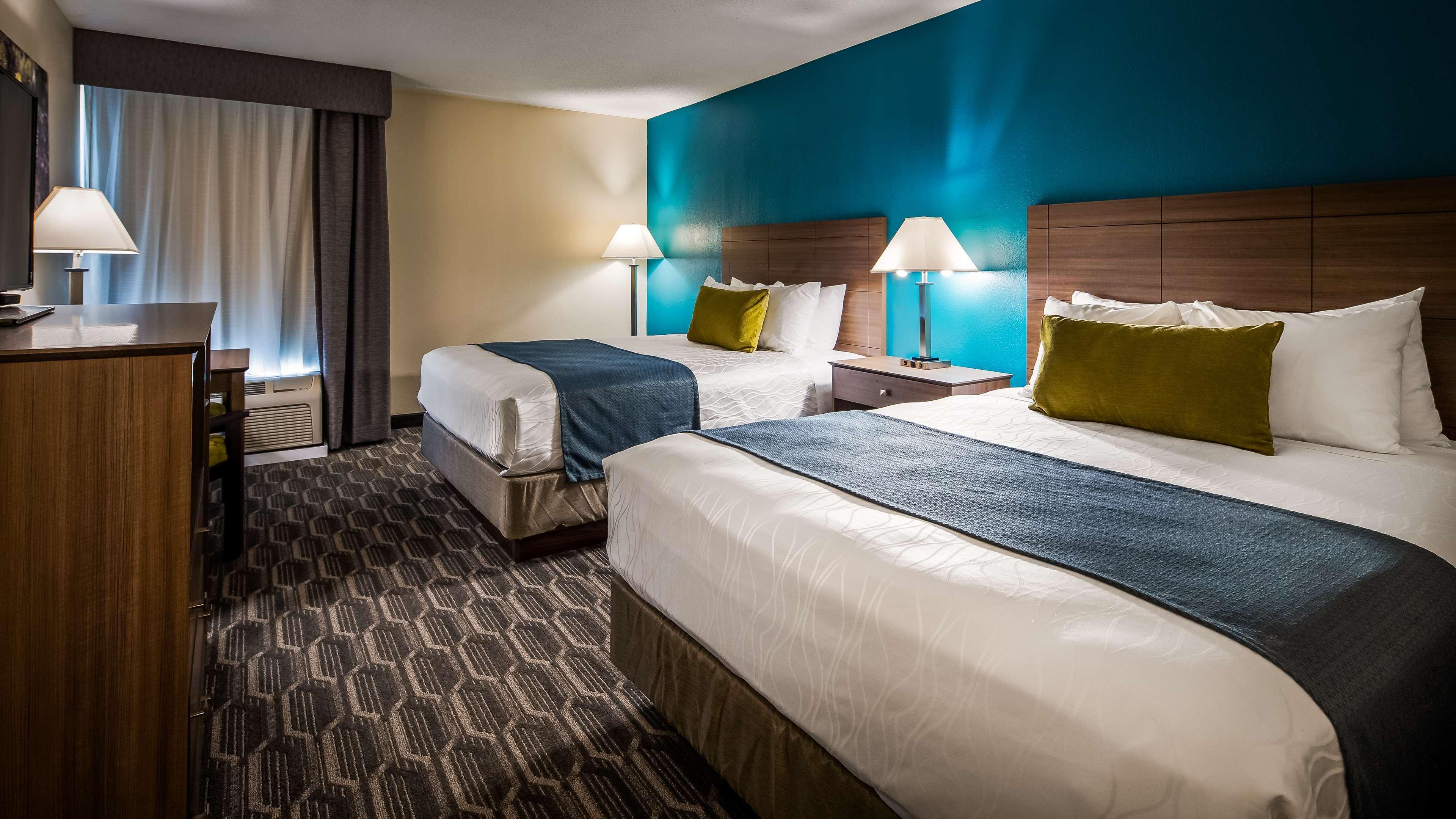 Best Western Plus Yadkin Valley Inn & Suites Jonesville Eksteriør bilde