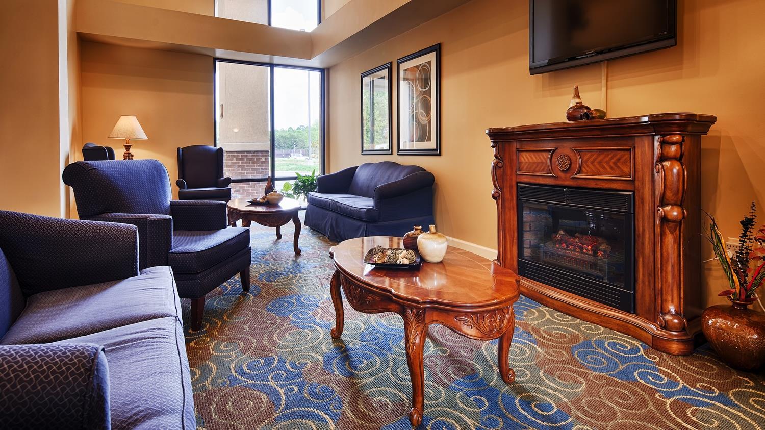 Best Western Plus Yadkin Valley Inn & Suites Jonesville Eksteriør bilde