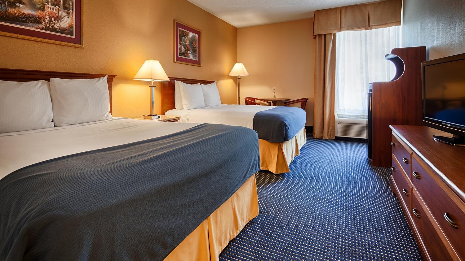 Best Western Plus Yadkin Valley Inn & Suites Jonesville Eksteriør bilde